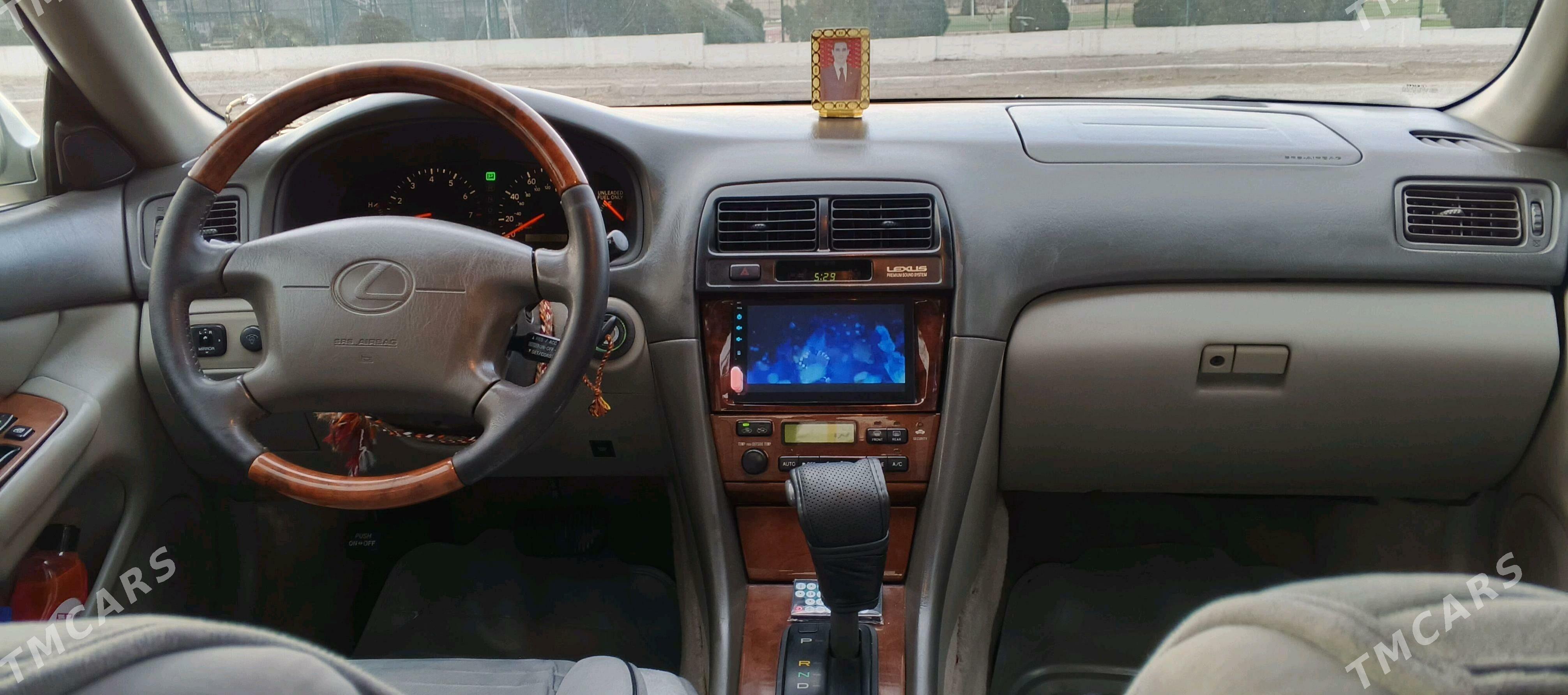 Lexus ES 300 2001 - 144 000 TMT - Бахарден - img 9