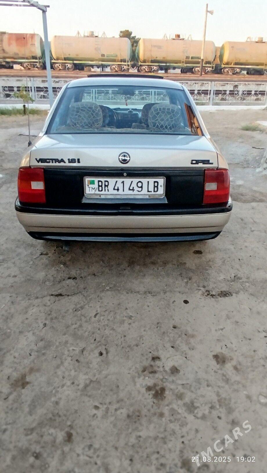 Opel Vectra 1990 - 55 000 TMT - Дянев - img 6