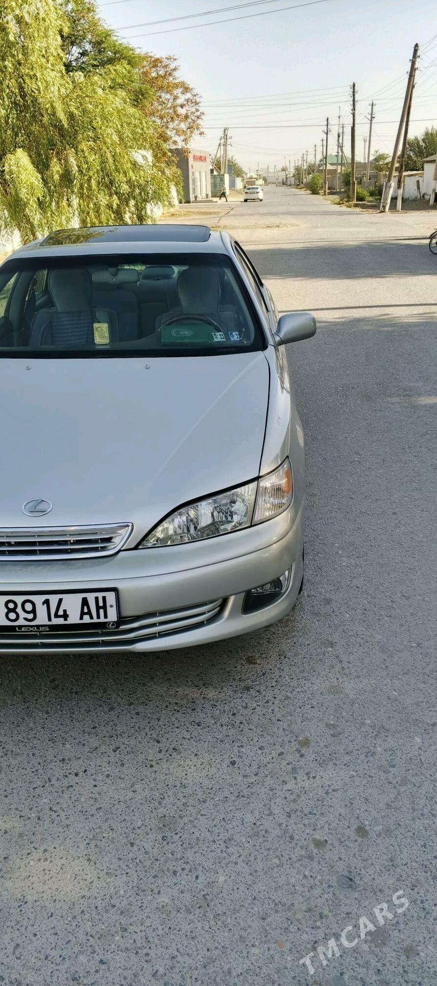 Lexus ES 300 2001 - 144 000 TMT - Бахарден - img 2
