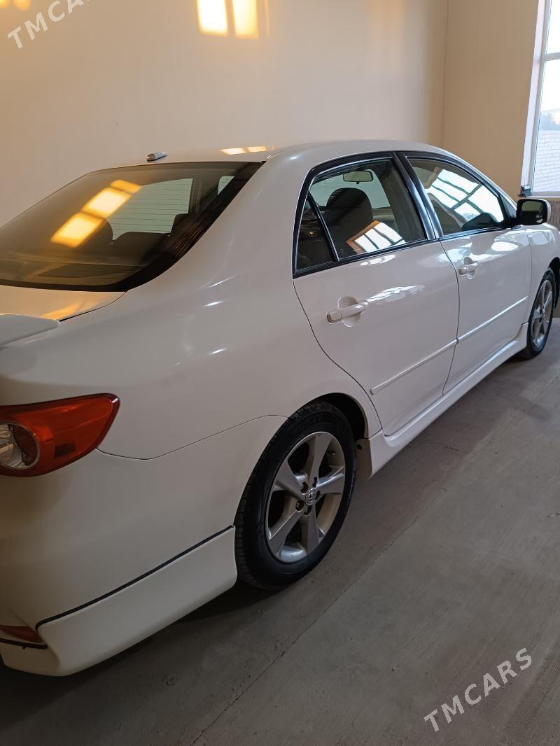 Toyota Corolla 2011 - 160 000 TMT - Туркменабат - img 2