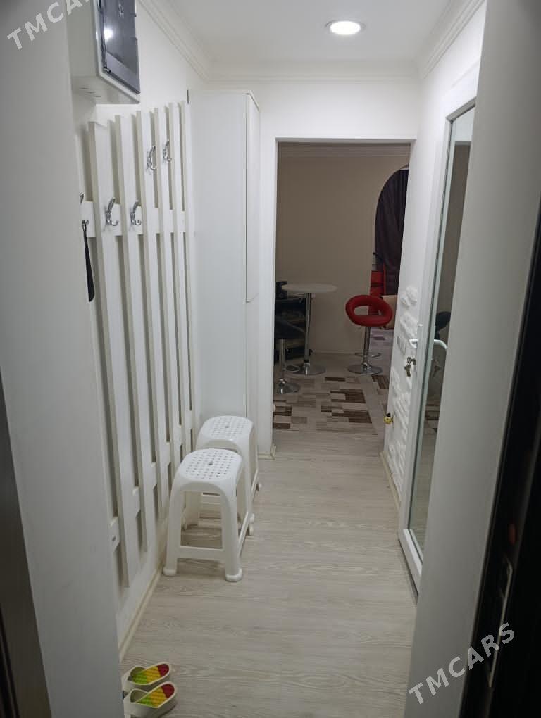 6 мкр 2 комнатная 3/3 этаж - Aşgabat - img 4