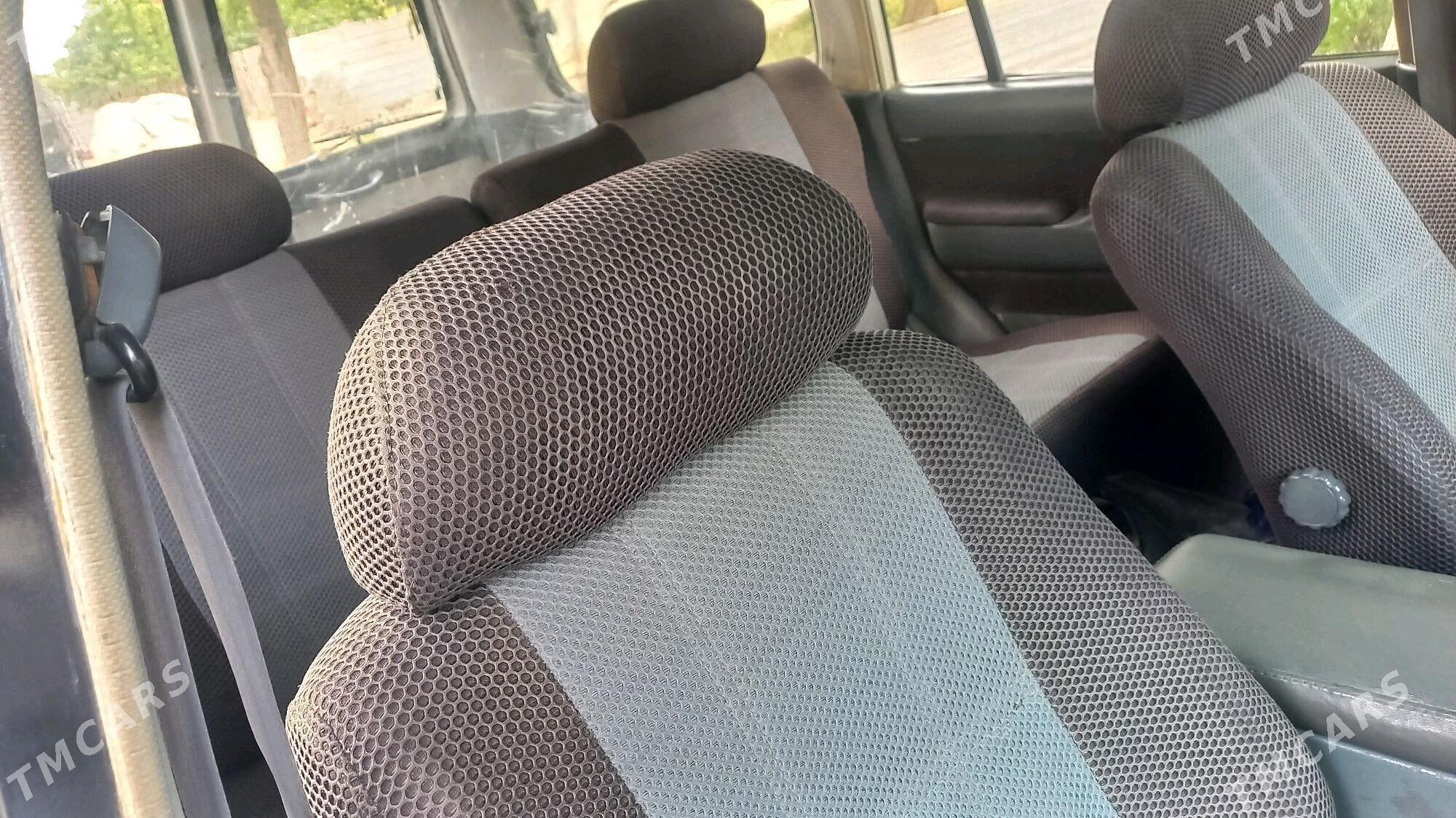 Toyota Land Cruiser 1992 - 80 000 TMT - Балканабат - img 1