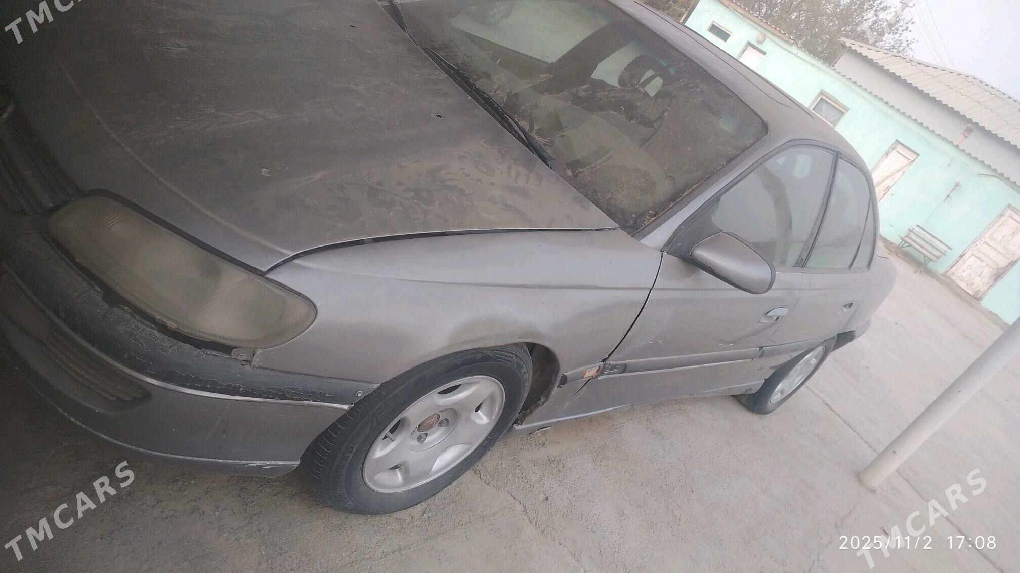 Opel Omega 1996 - 13 000 TMT - Теджен - img 1
