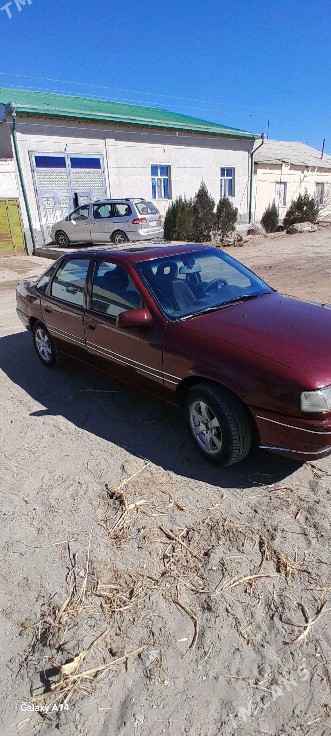 Opel Vectra 1992 - 25 000 TMT - Дашогуз - img 5