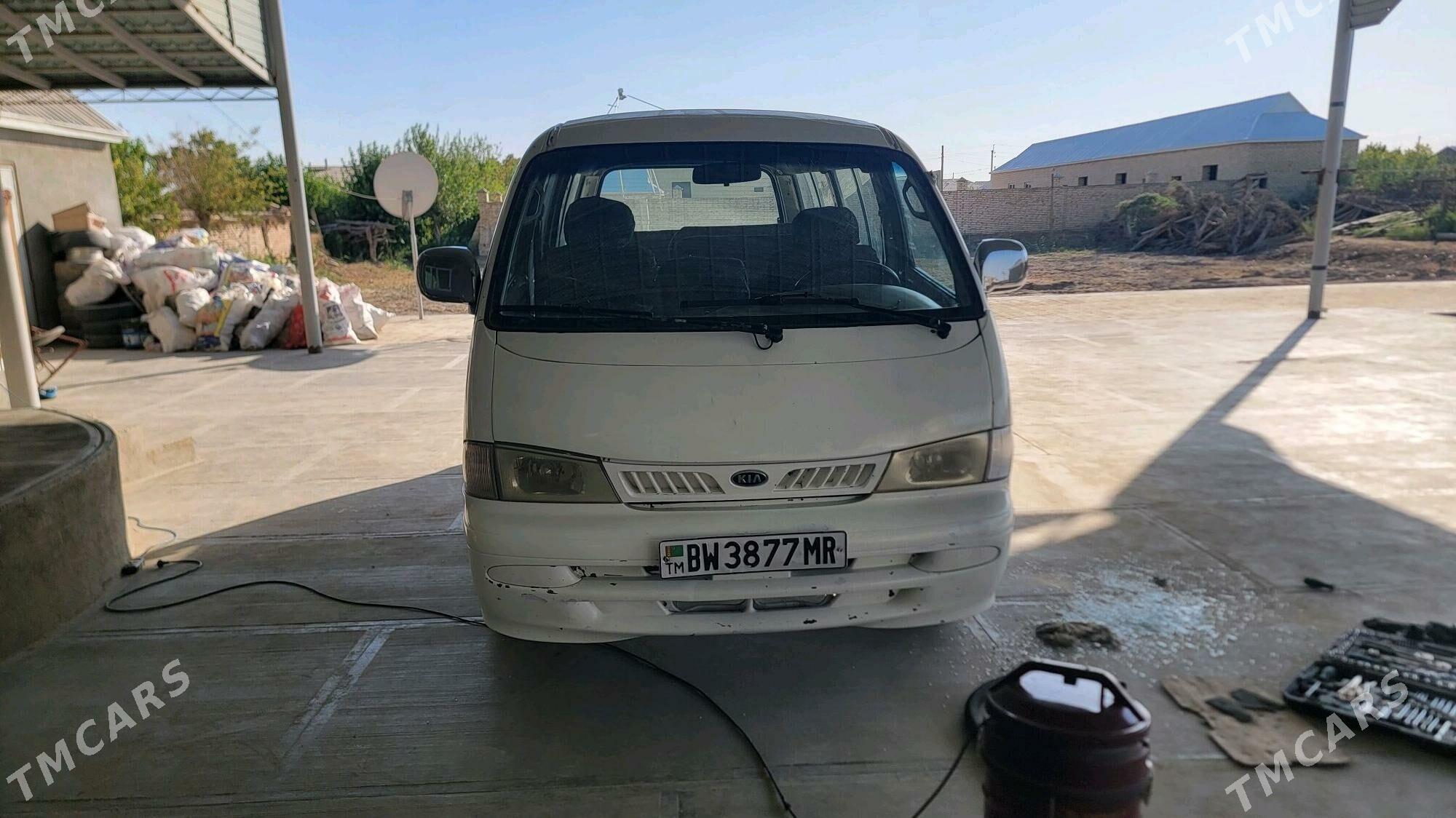 Toyota Hiace 2004 - 60 000 TMT - Туркменгала - img 3