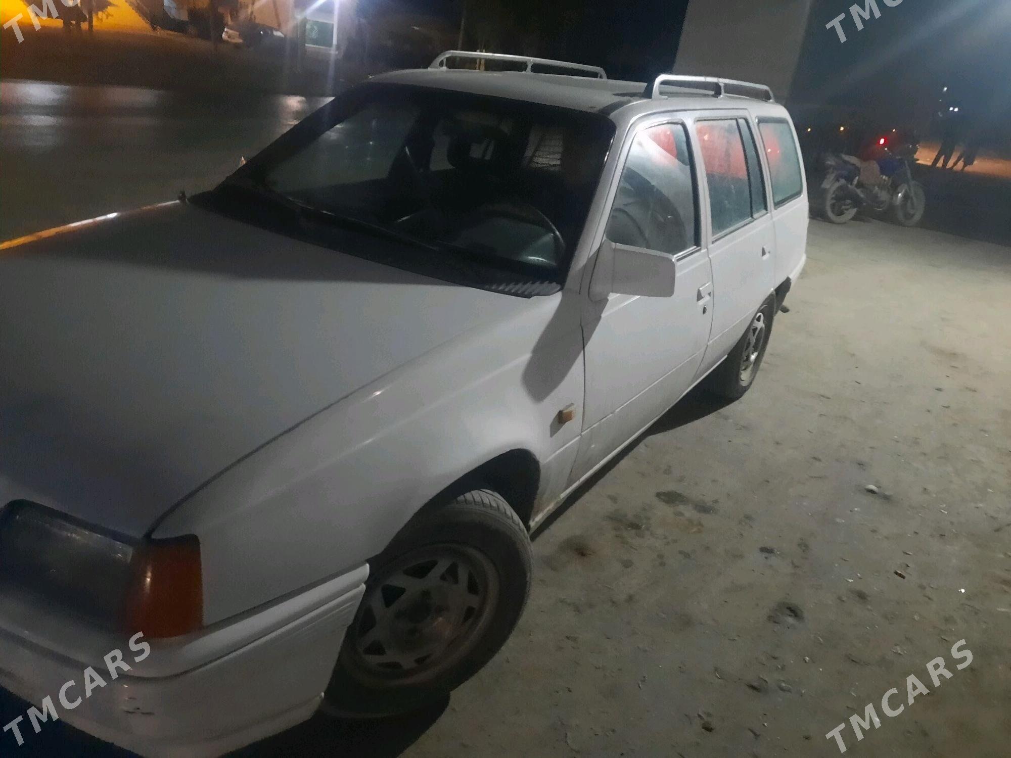 Opel Astra 1989 - 15 000 TMT - Garabekewül - img 1