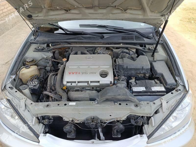Toyota Camry 2003 - 175 000 TMT - Мары - img 7