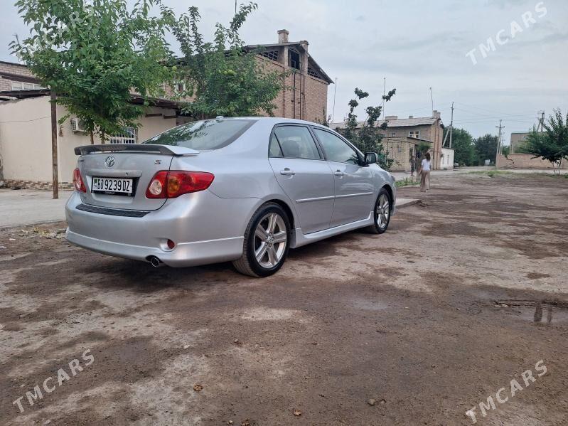 Toyota Corolla 2010 - 185 000 TMT - Daşoguz - img 2