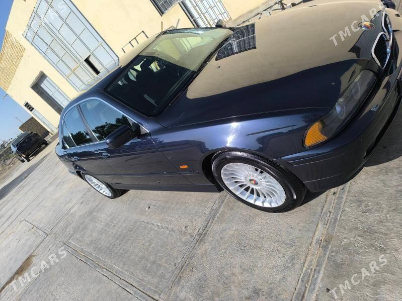 BMW E39 2003 - 150 000 TMT - Saýat - img 4