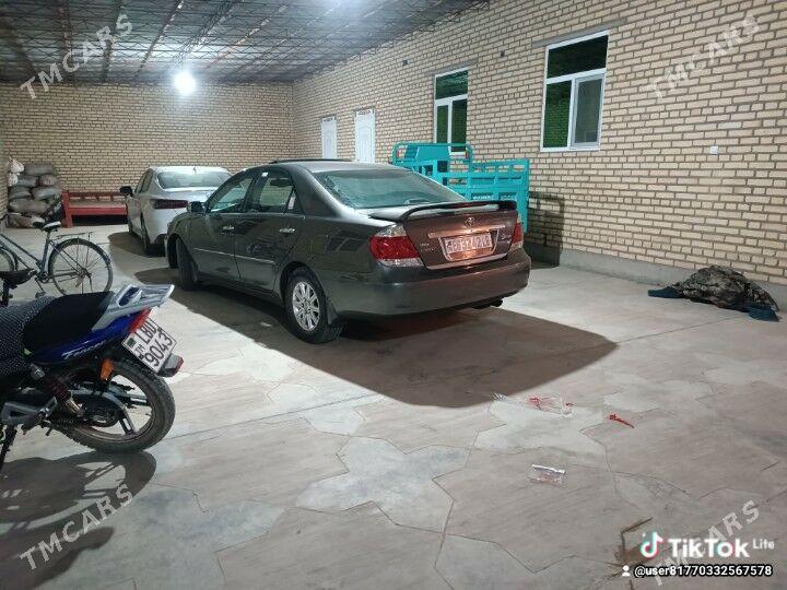 Toyota Camry 2002 - 225 000 TMT - Гарабекевюл - img 3
