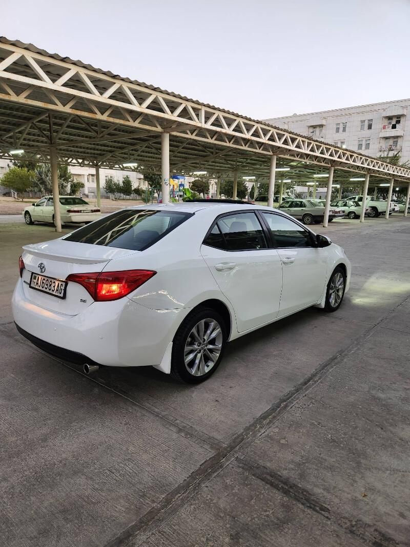 Toyota Corolla 2019 - 220 000 TMT - Aşgabat - img 5