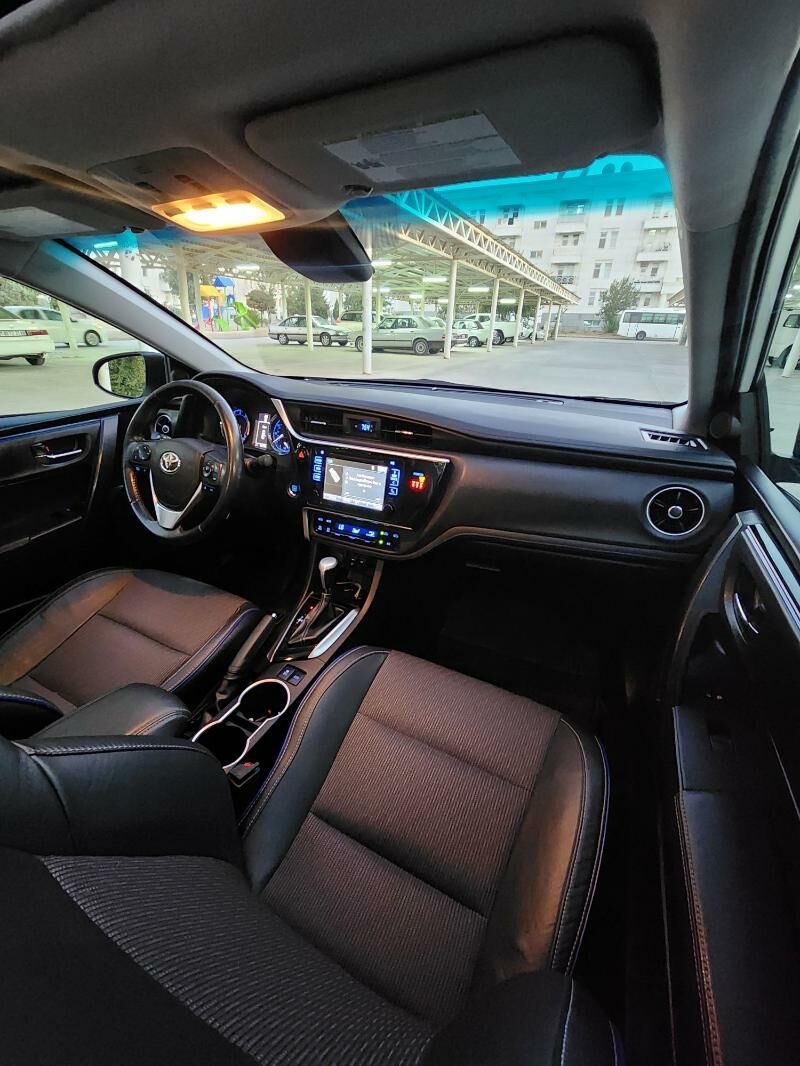 Toyota Corolla 2019 - 220 000 TMT - Aşgabat - img 9