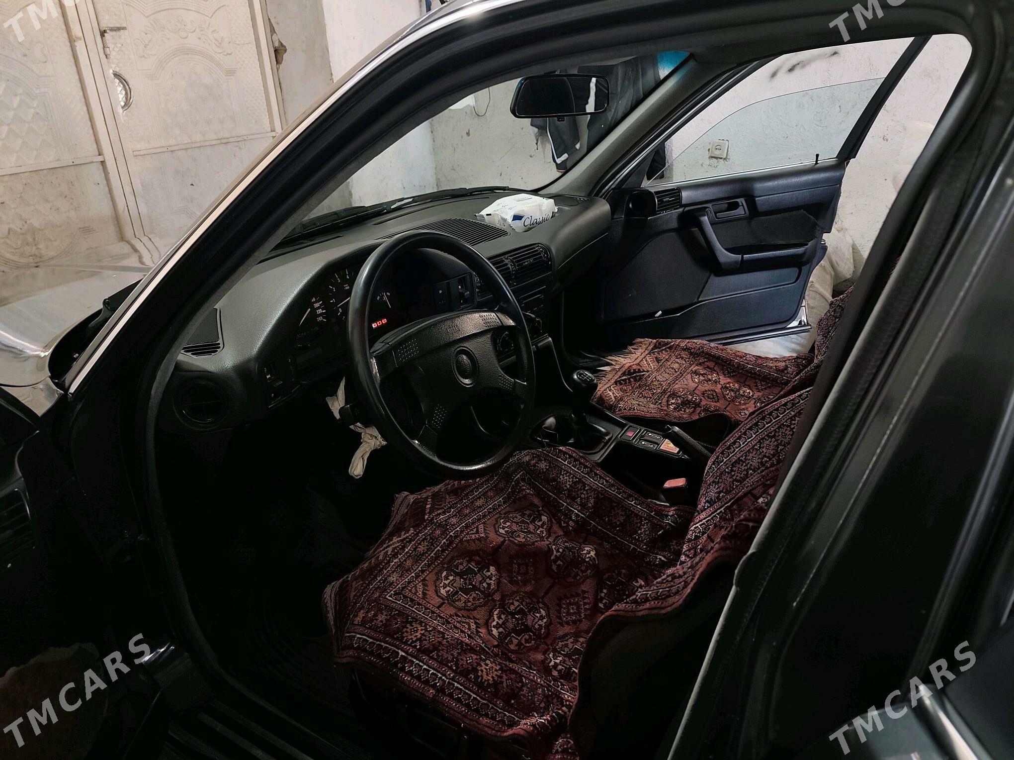 BMW 520 1992 - 80 000 TMT - Газаджак - img 8