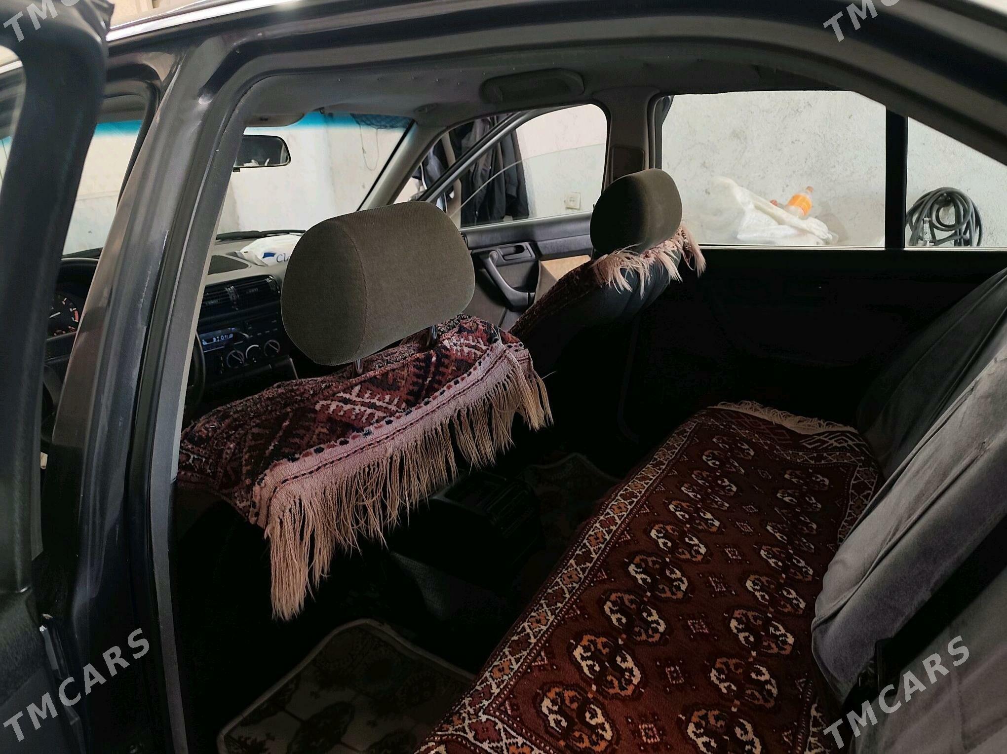 BMW 520 1992 - 80 000 TMT - Газаджак - img 7