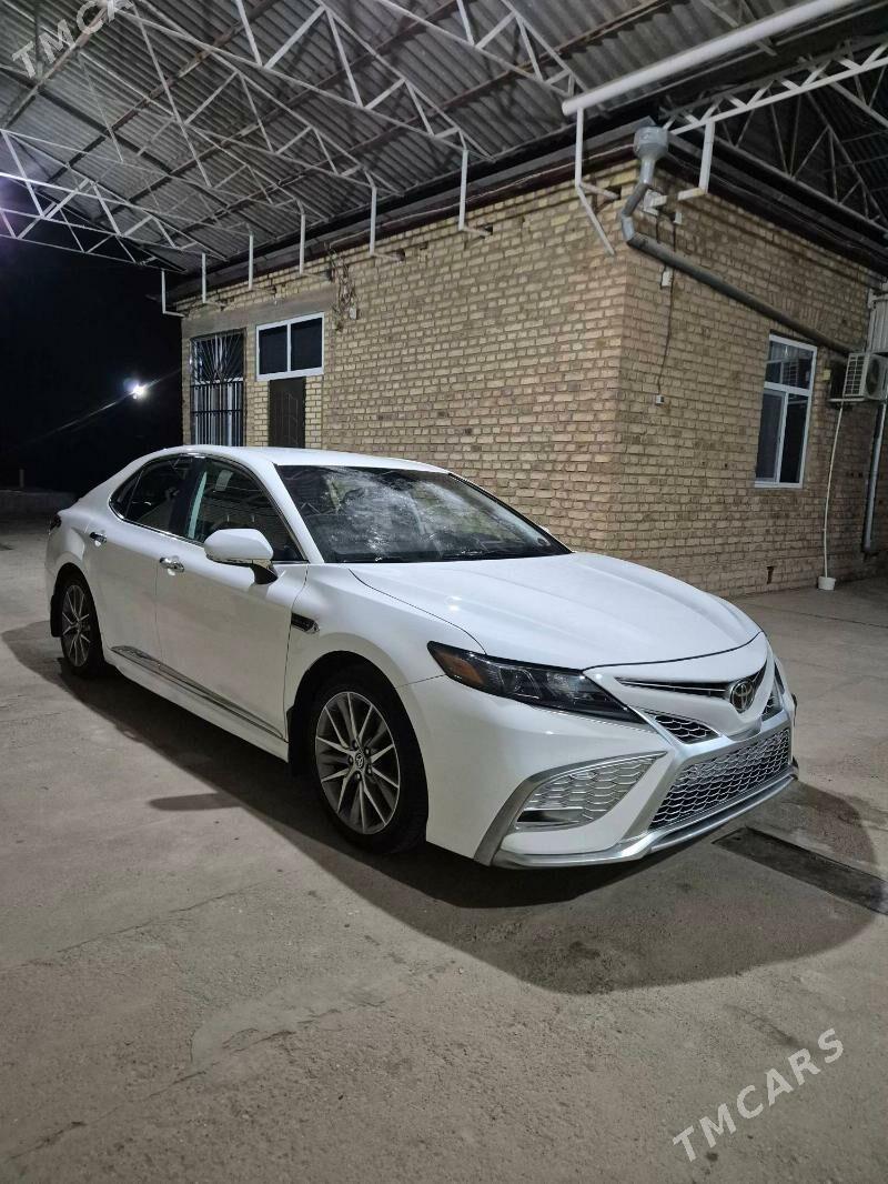 Toyota Camry 2021 - 315 000 TMT - Мары - img 3