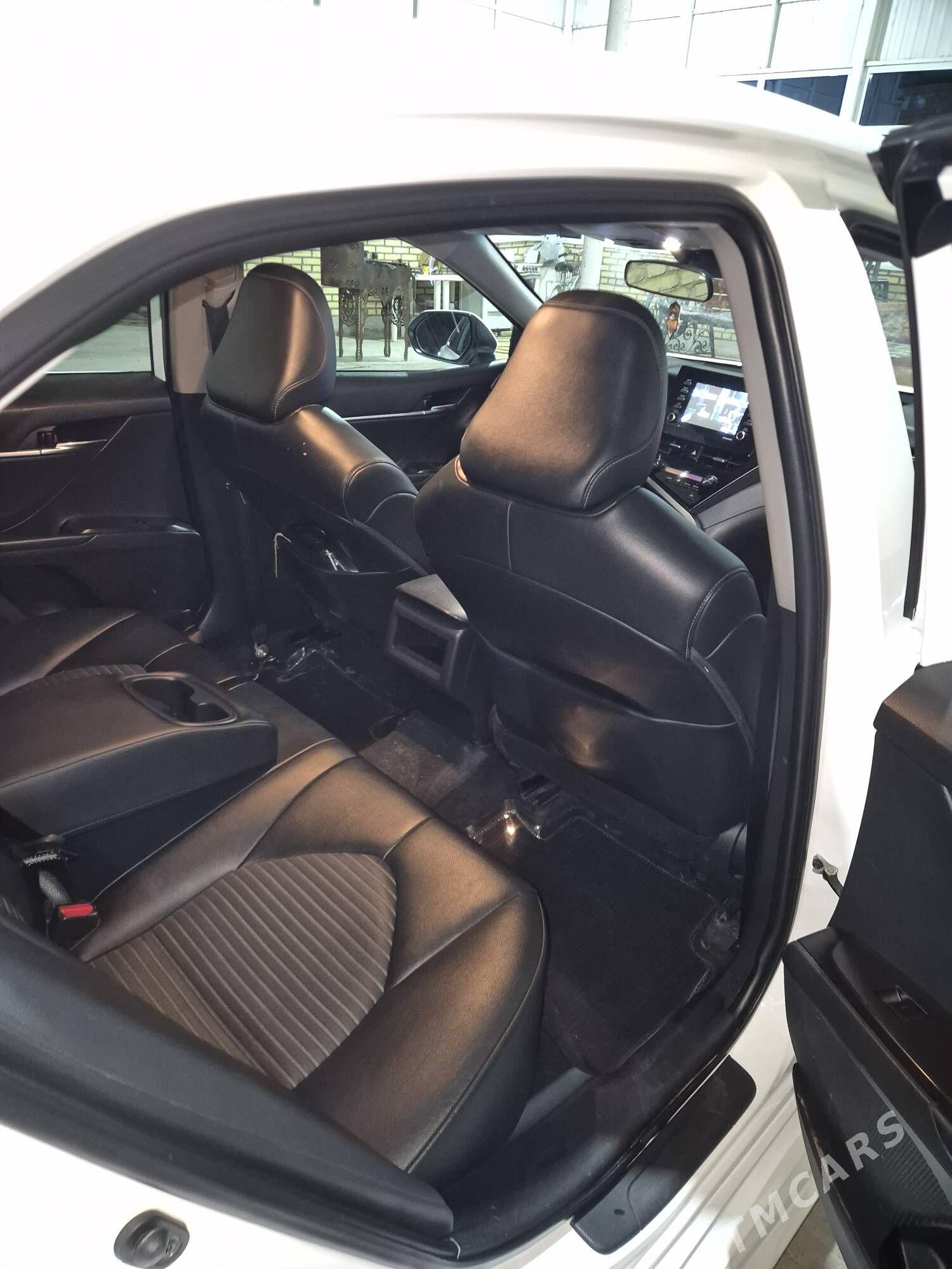 Toyota Camry 2021 - 315 000 TMT - Мары - img 7