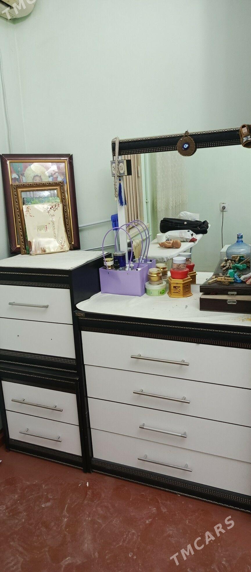 garnitur şfaner,kamody çekmele - Гаудан "В" - img 1