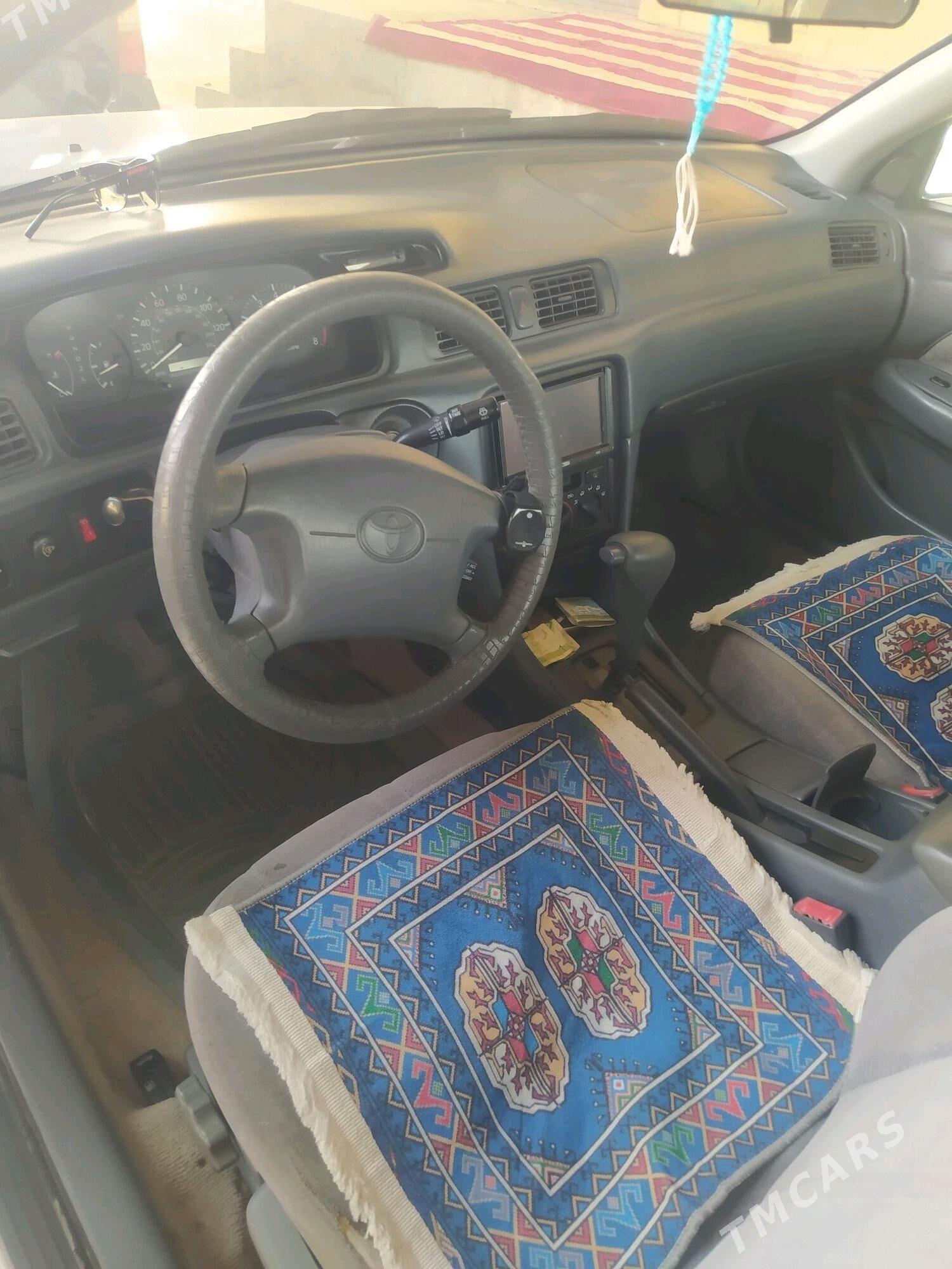 Toyota Camry 1998 - 124 000 TMT - Мары - img 2