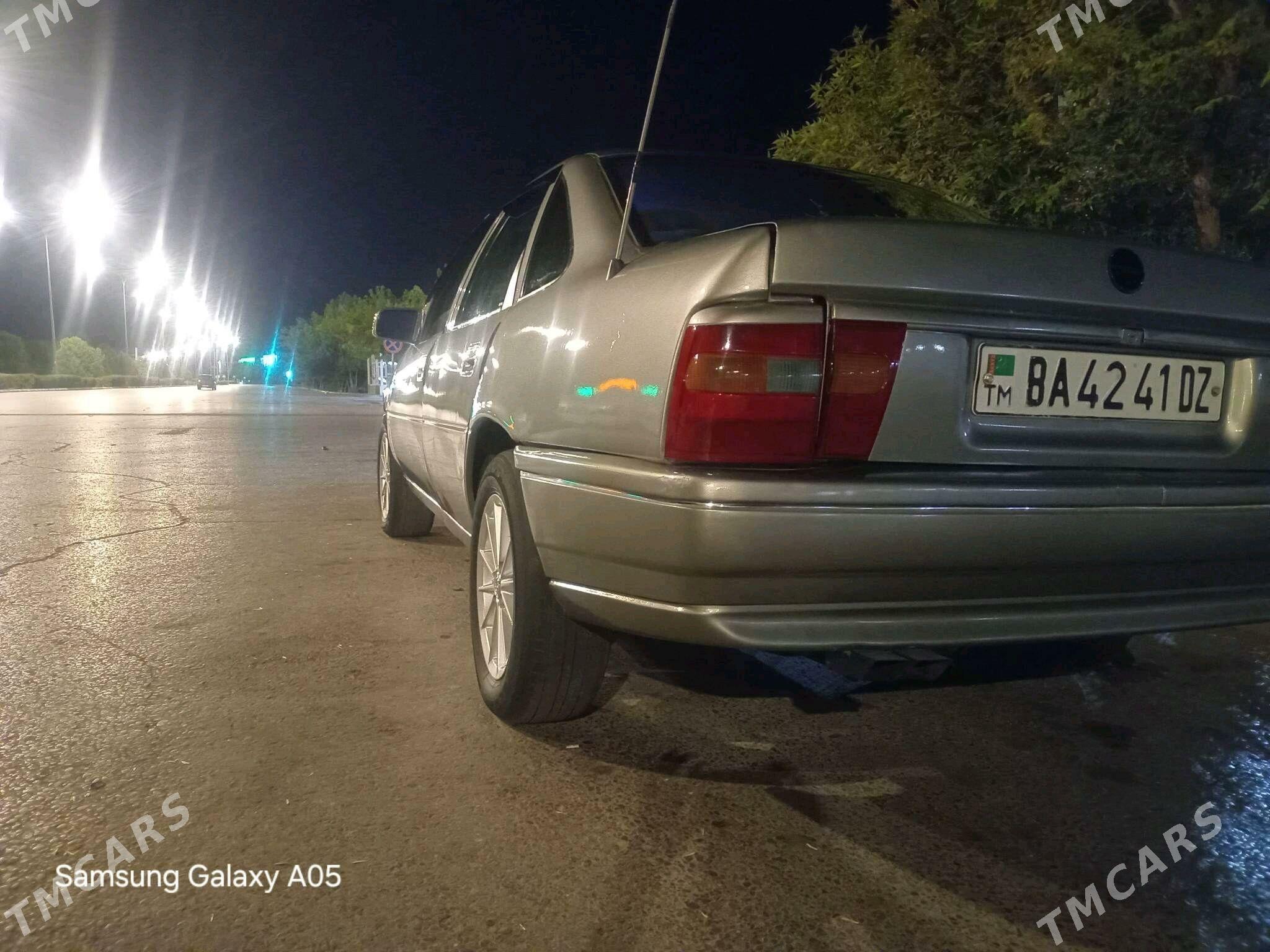 Opel Vectra 1992 - 32 000 TMT - Дашогуз - img 3