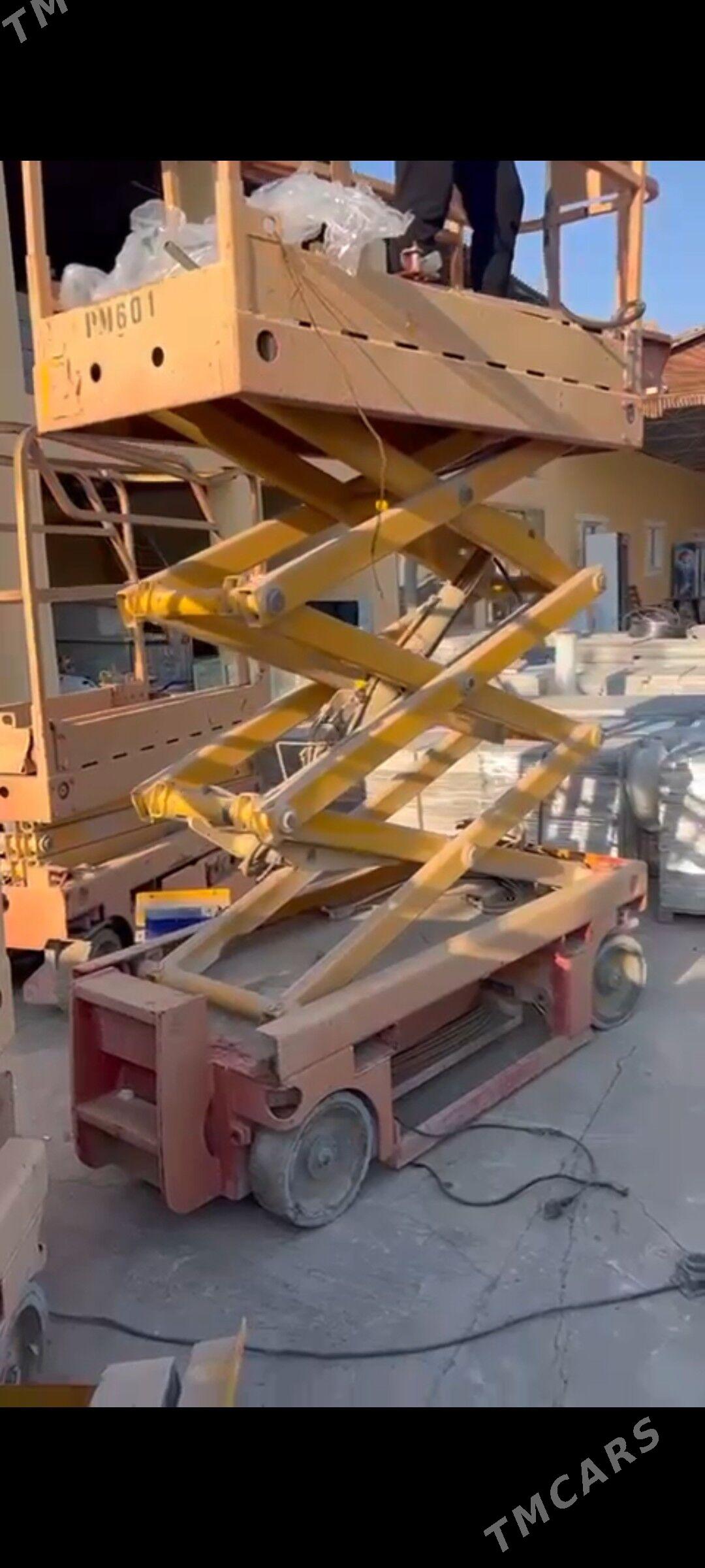 JCB 4CX ECO 2003 - 50 000 TMT - Aşgabat - img 5