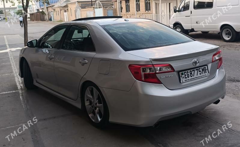 Toyota Camry 2012 - 250 000 TMT - Мары - img 6