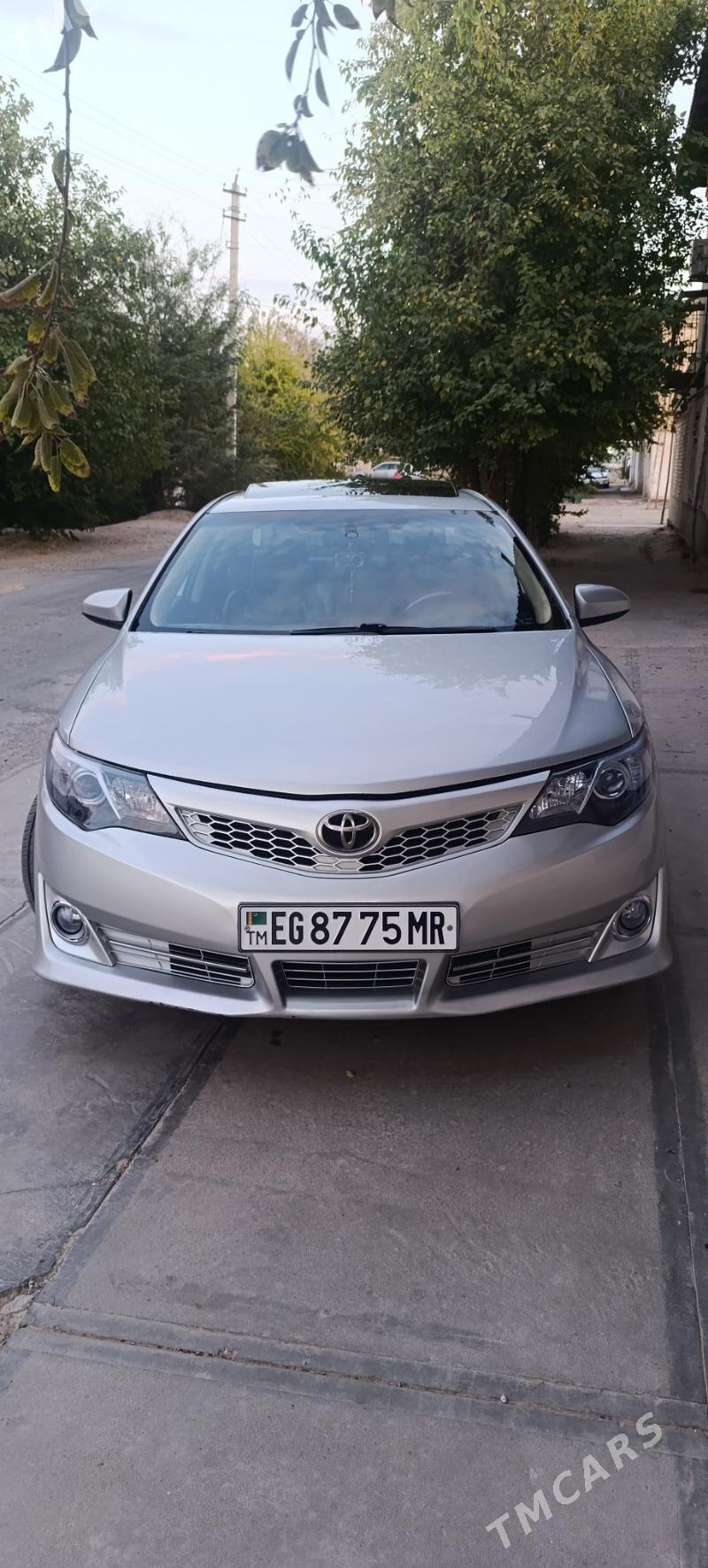 Toyota Camry 2012 - 250 000 TMT - Мары - img 2