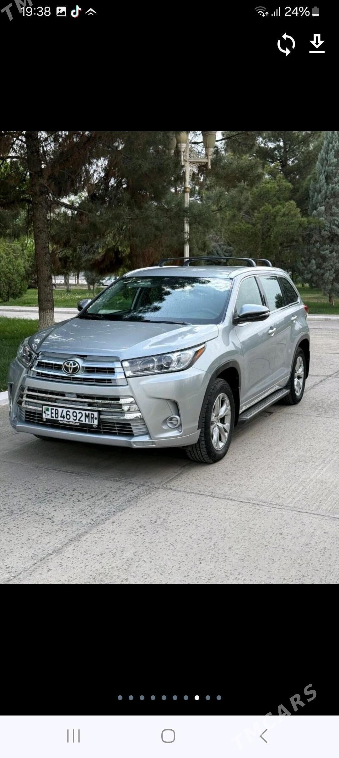 Toyota Highlander 2018 - 440 000 TMT - Мары - img 2