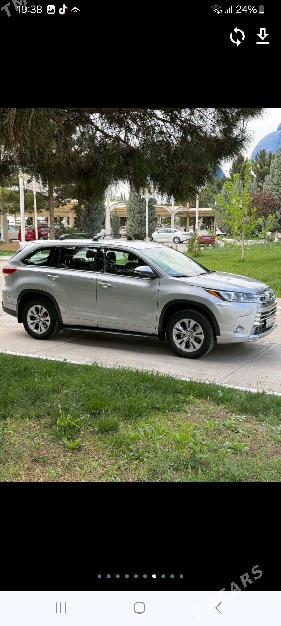 Toyota Highlander 2018 - 440 000 TMT - Мары - img 3