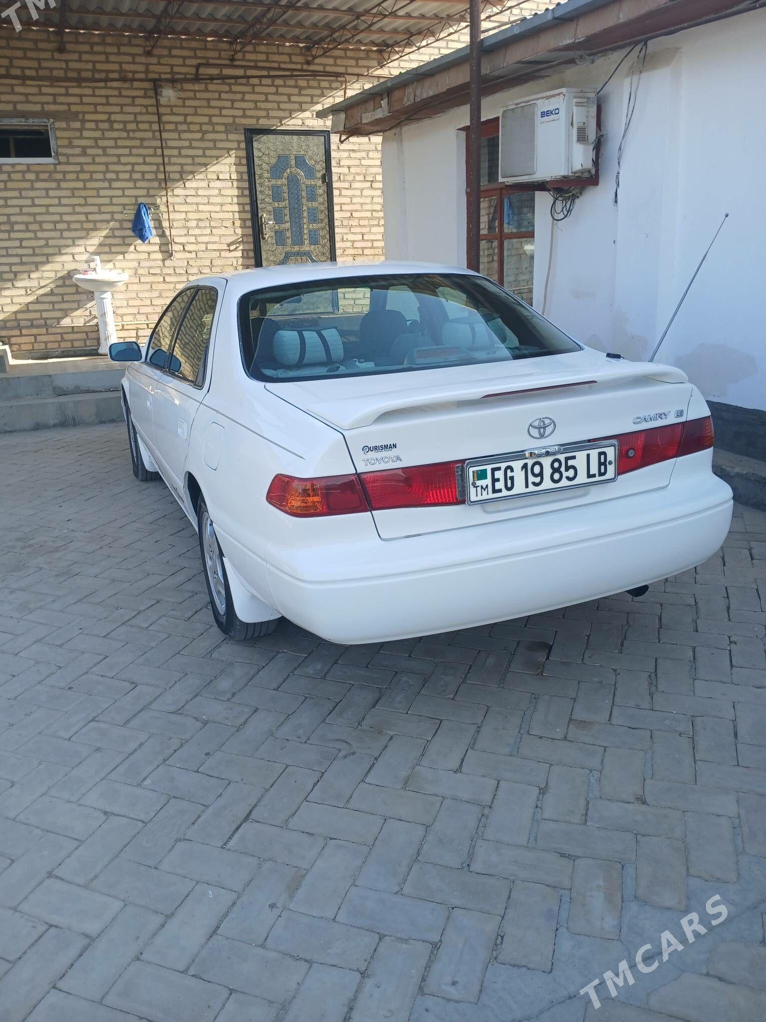 Toyota Camry 2001 - 140 000 TMT - Гарабекевюл - img 8