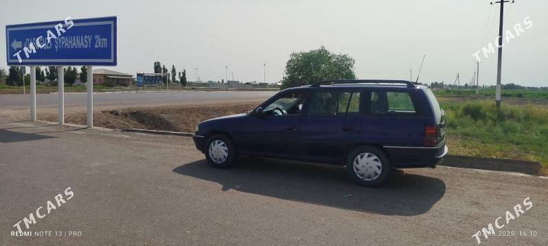 Opel Astra 1997 - 50 000 TMT - Гурбансолтан Едже - img 4
