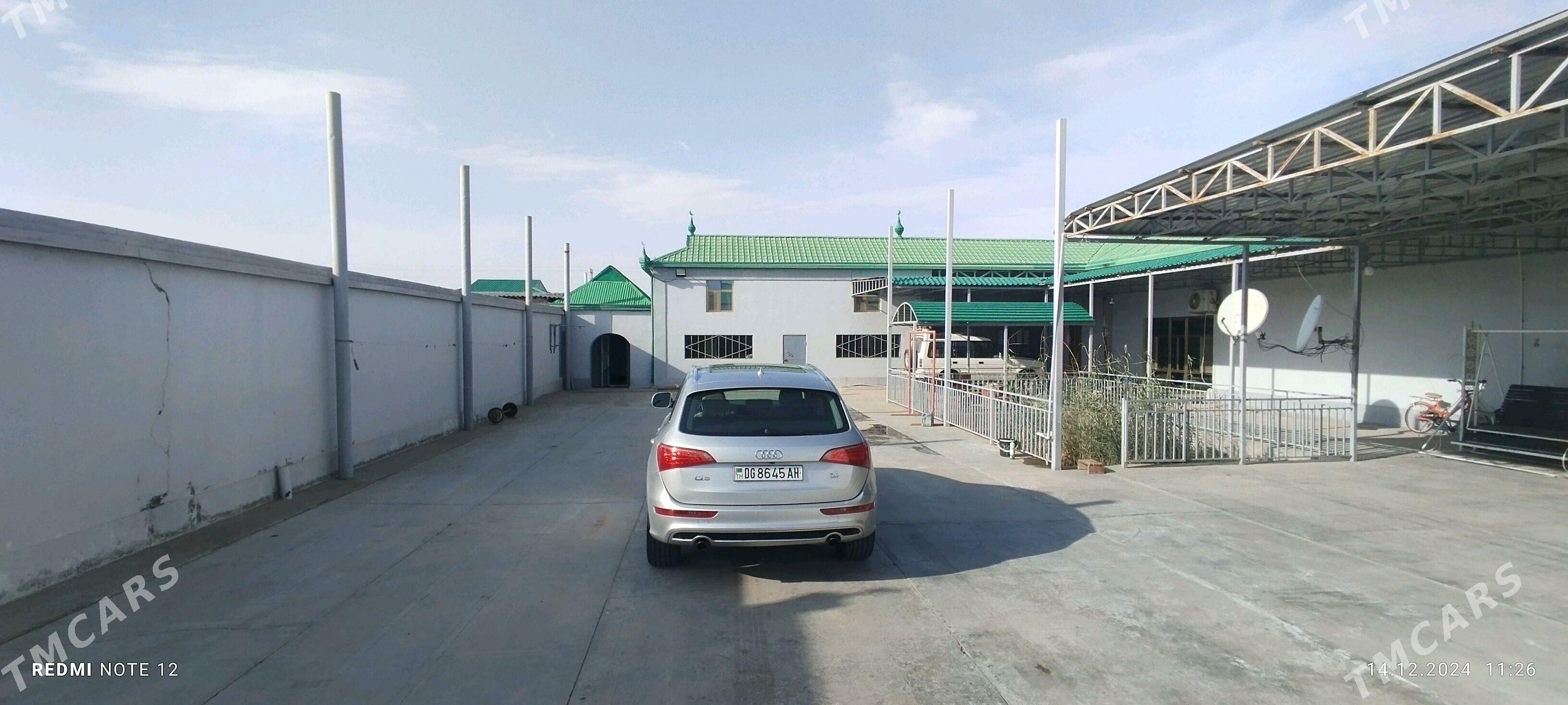 Audi Q5 2010 - 170 000 TMT - Sarahs - img 2