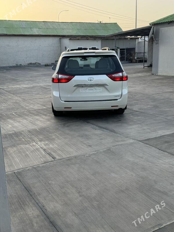 Toyota Sienna 2018 - 440 000 TMT - Aşgabat - img 5