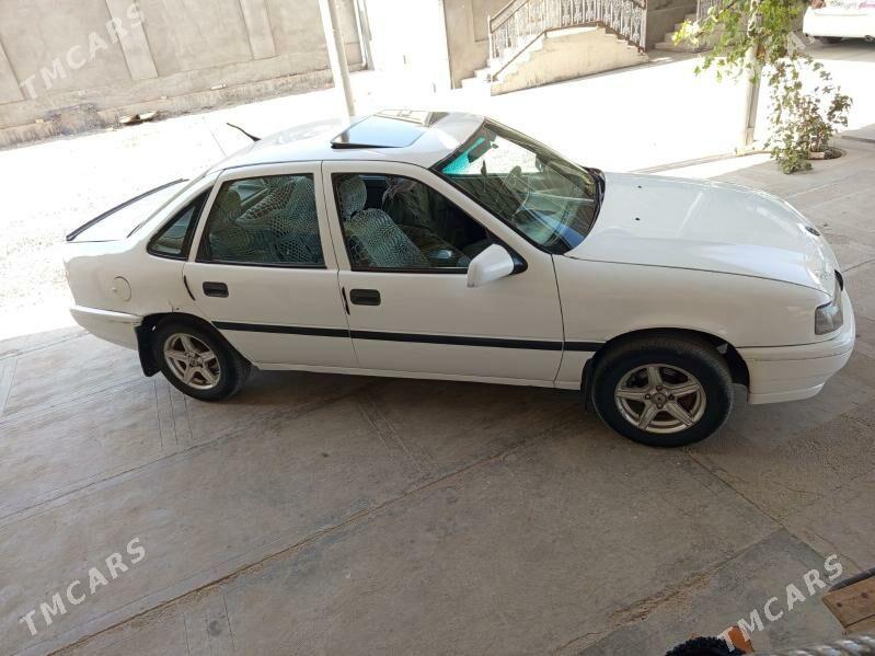 Opel Vectra 1993 - 32 000 TMT - Mary - img 2