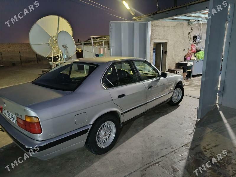 BMW 525 1999 - 35 000 TMT - Gyzylarbat - img 1