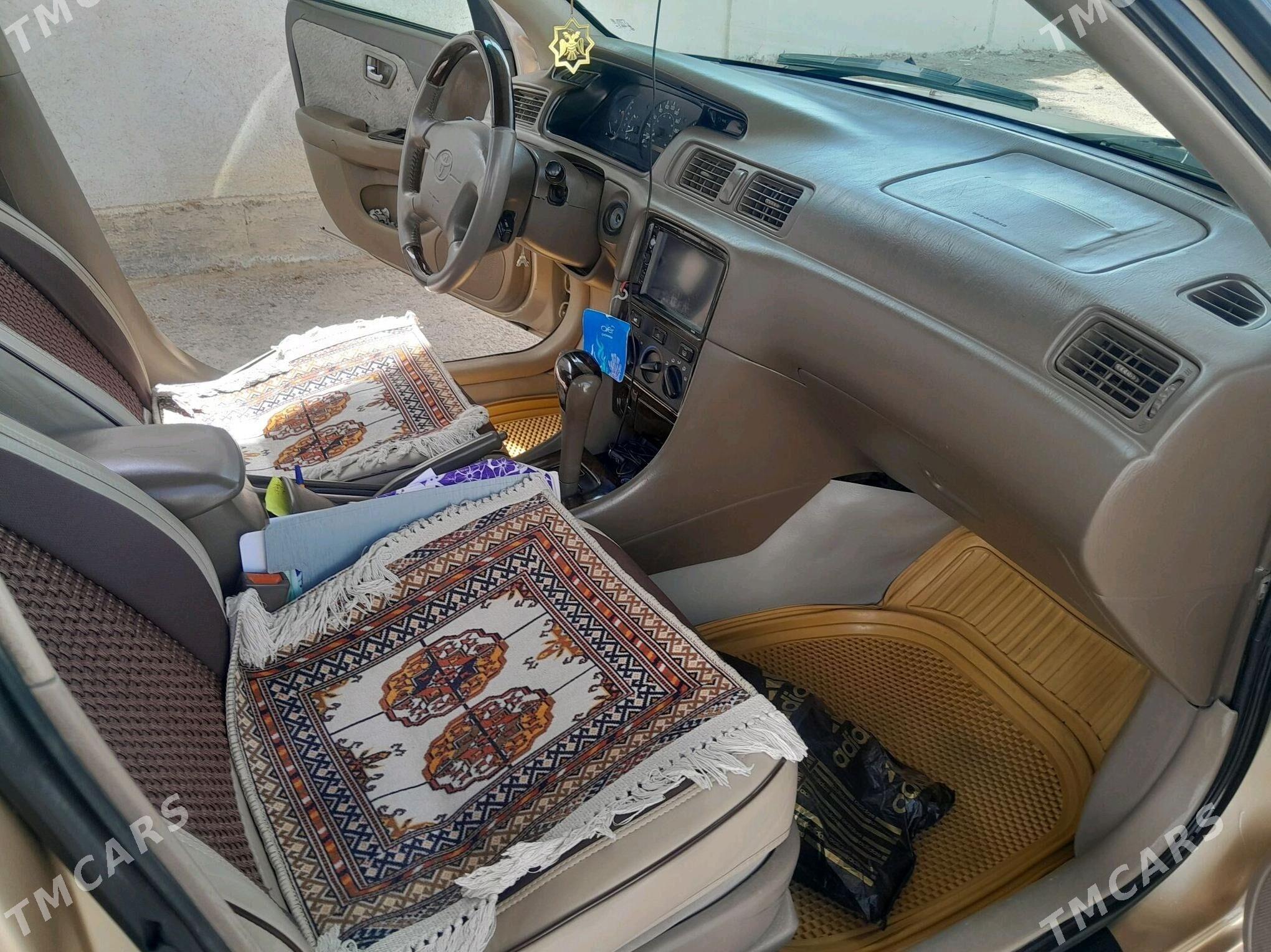 Toyota Camry 2000 - 127 000 TMT - Ёлётен - img 4