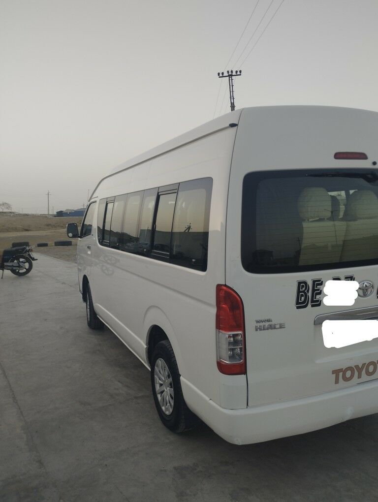 Toyota Hiace 2009 - 380 000 TMT - Balkanabat - img 4