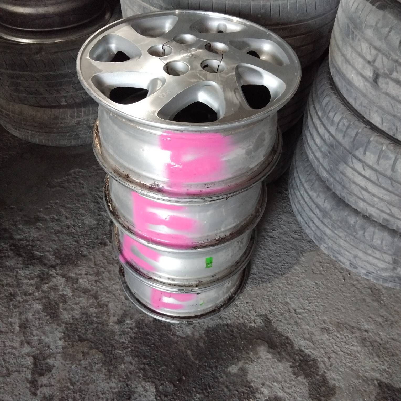 2001 KAMRY RADNOYY 4 500 TMT - Байрамали - img 2