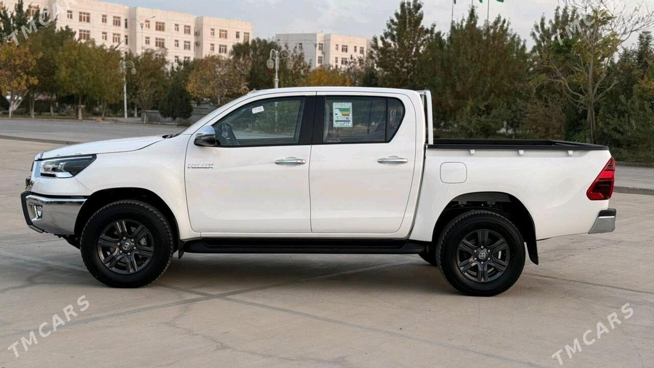 Toyota Hilux 2025 - 710 000 TMT - Дашогуз - img 6