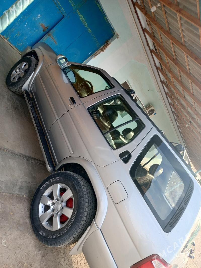 Nissan Pathfinder 2001 - 110 000 TMT - Шабатский этрап - img 3