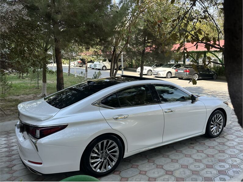 Lexus ES 350 2020 - 558 000 TMT - Türkmenbaşy - img 4