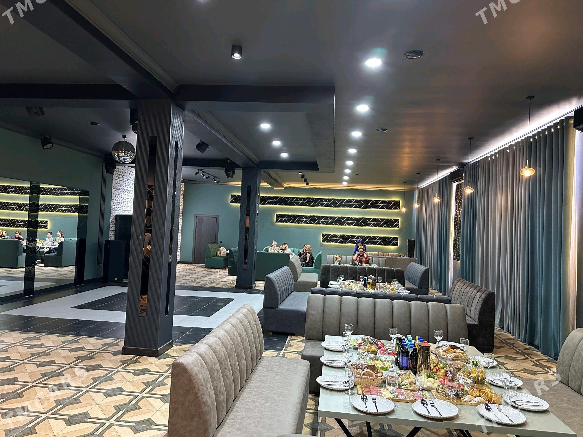 salatcy - Mary - img 2