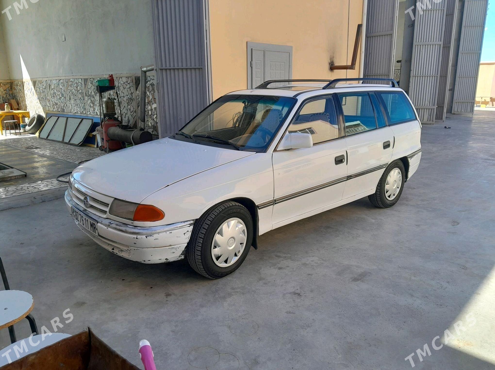 Opel Astra 1992 - 32 000 TMT - Мары - img 1