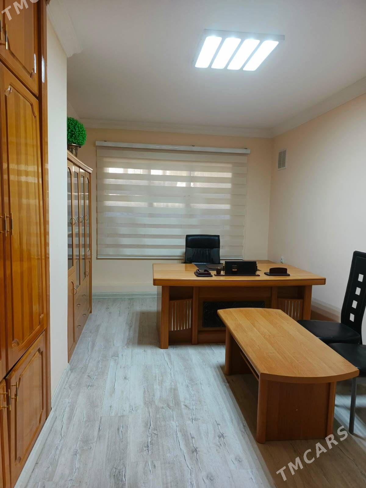 ОФИС ГАУДАН "В" МИР АЙТАКОВА - Howdan "W" - img 2