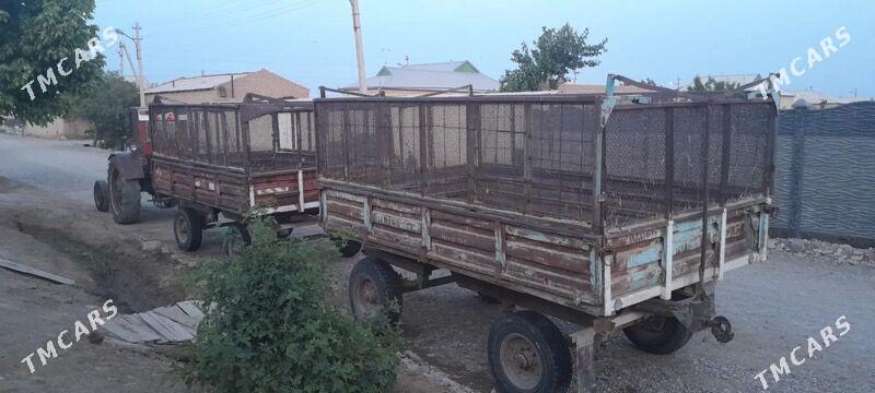 Belarus 320 1990 - 70 000 TMT - Векильбазар - img 4