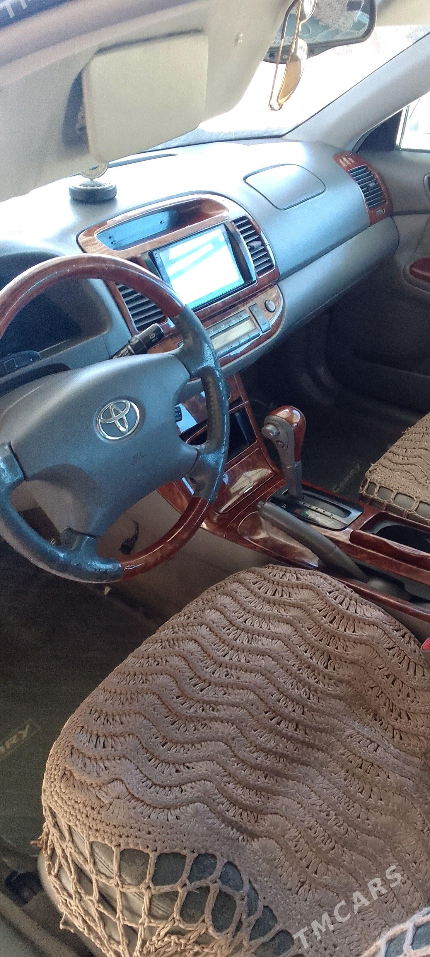 Toyota Camry 2002 - 190 000 TMT - Bäherden - img 1