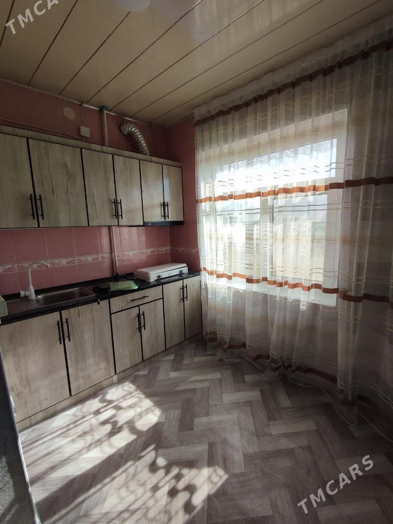 1 комн на 3 м этаже - Türkmenabat - img 5