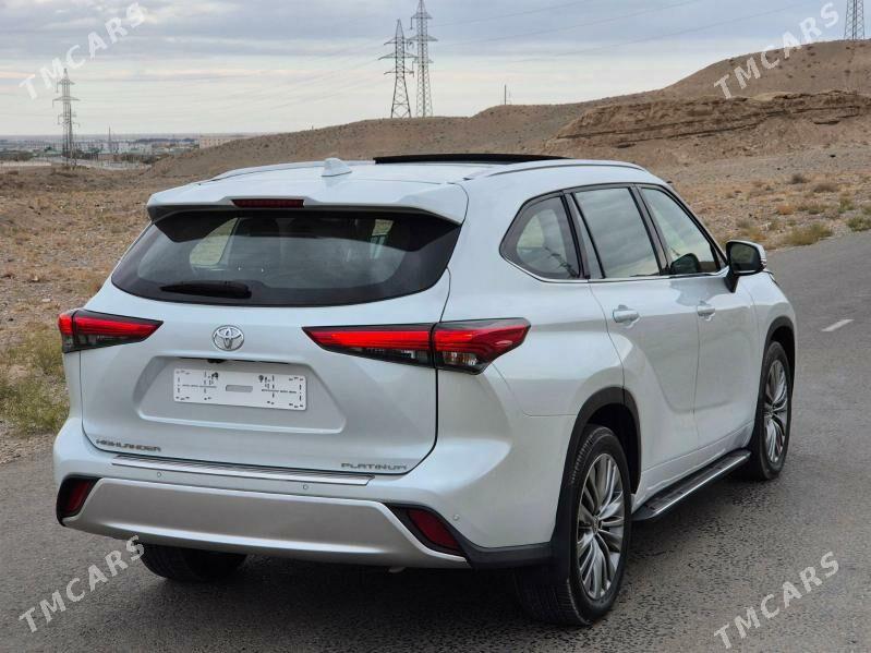 Toyota Highlander 2021 - 645 000 TMT - Aşgabat - img 8