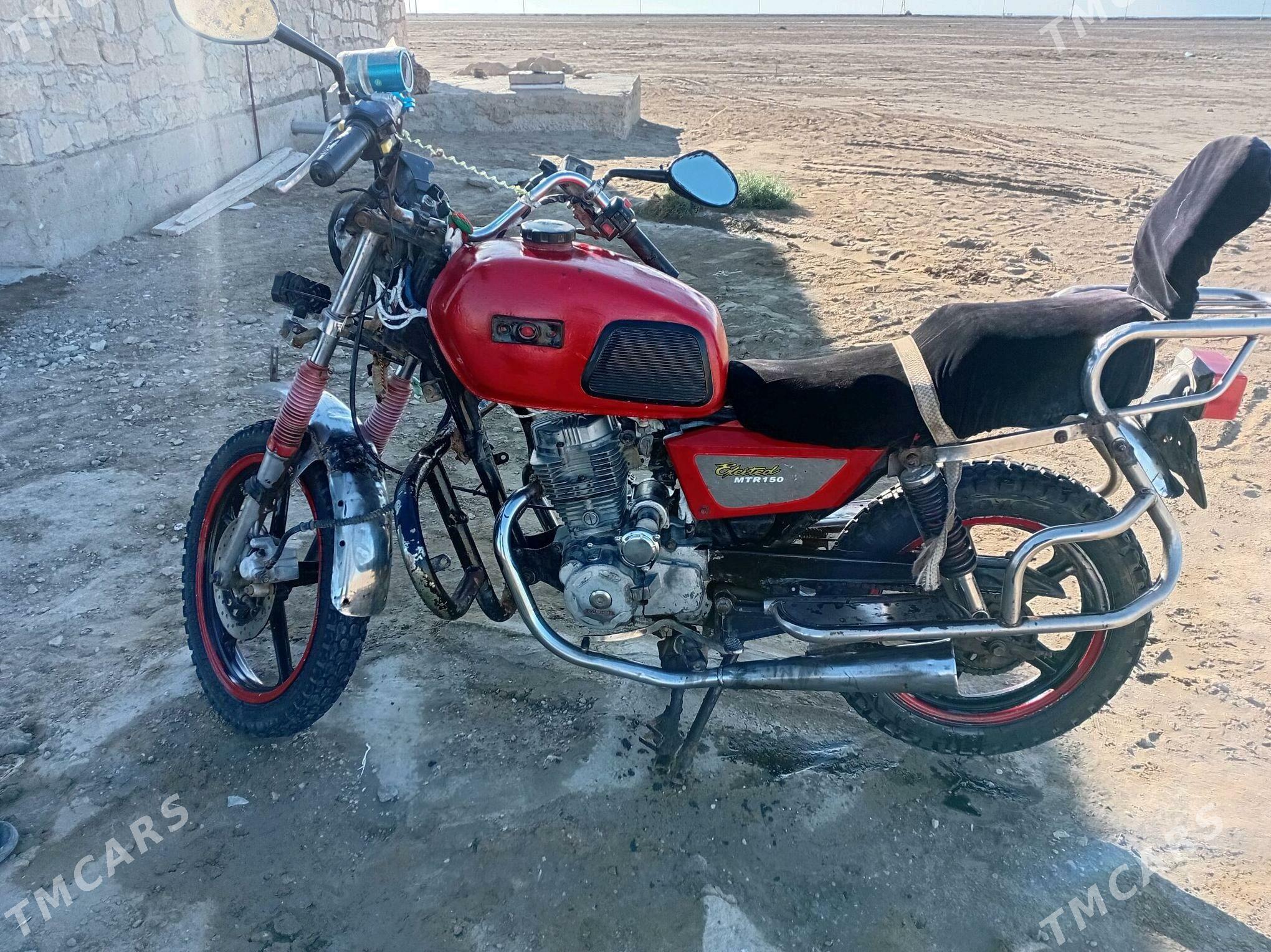 Fekon FK150-8G 2022 - 8 000 TMT - Эсенгулы - img 1