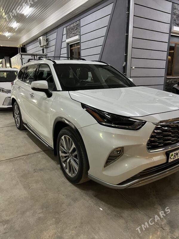 Toyota Highlander 2022 - 590 000 TMT - Ашхабад - img 1