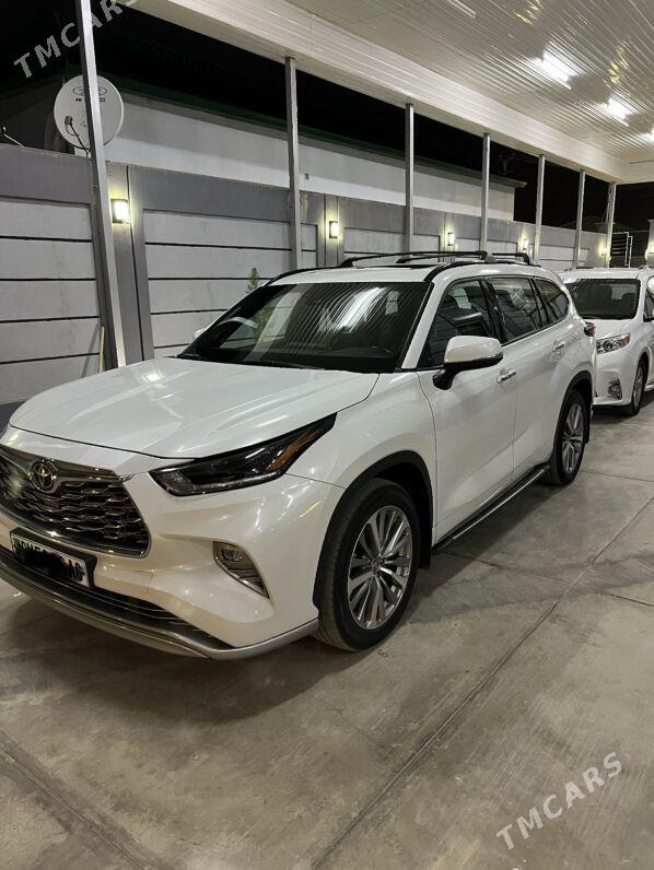 Toyota Highlander 2022 - 590 000 TMT - Ашхабад - img 3